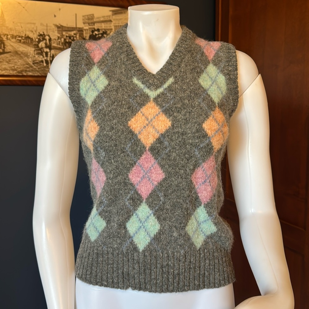 Vintage wool argyle sweater vest